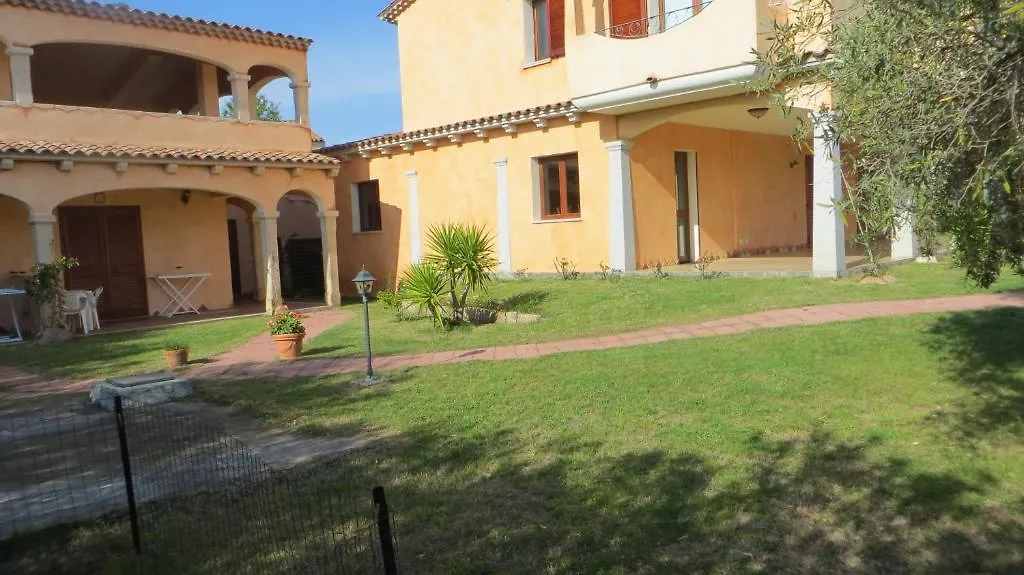 ***  Il Viandante Hotel San Teodoro  Italy